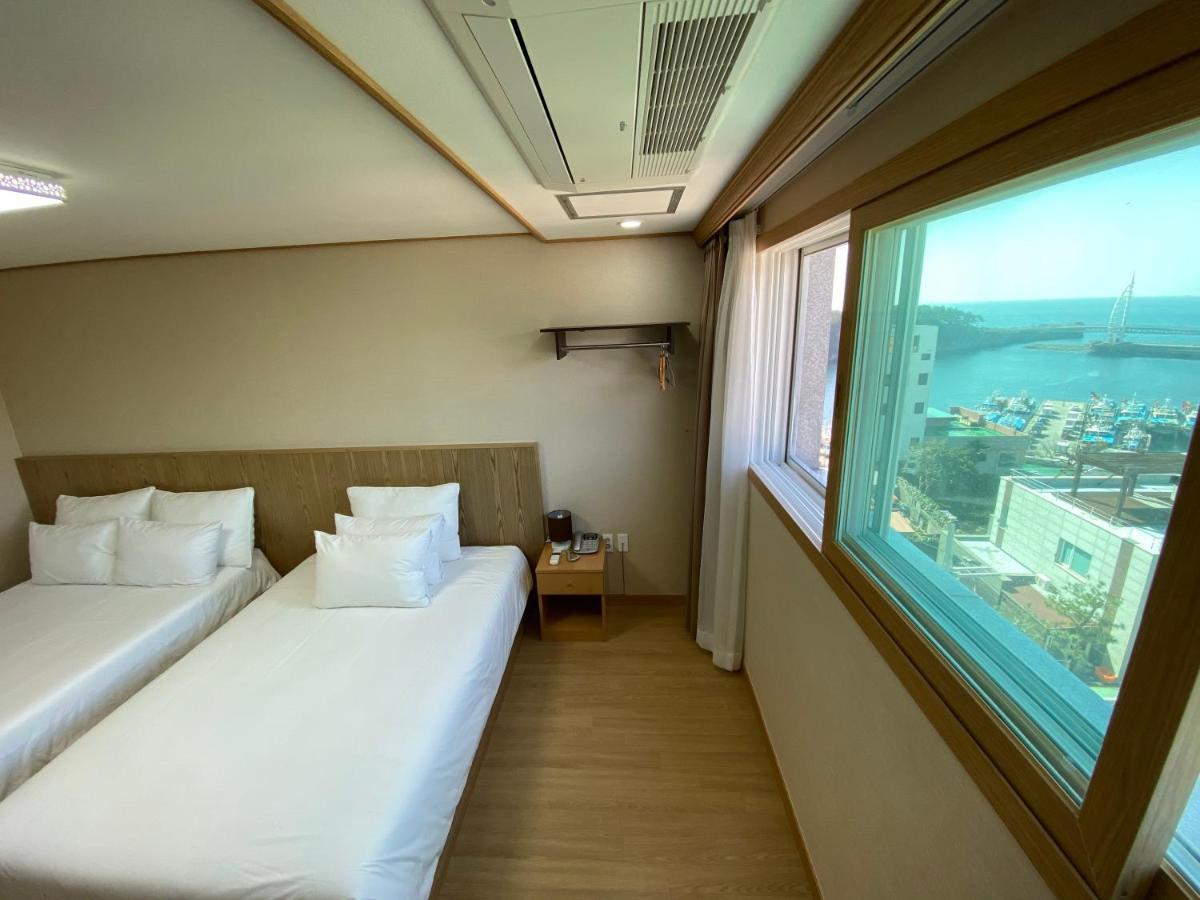 Seogwipo Dongwon Hotel Bagian luar foto