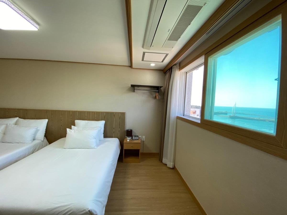 Seogwipo Dongwon Hotel Bagian luar foto